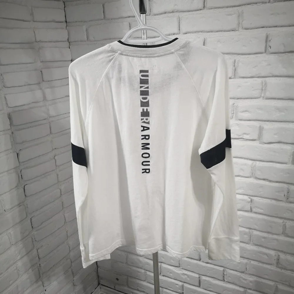 Under Armour Ladies Size Large White with Black Accents Long Sleeves T-shirt - Picture 2 of 8